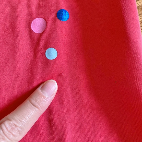 Girl’s size 7-8 Lands’ End short sleeved red swim top/rash guard - Picture 10 of 10